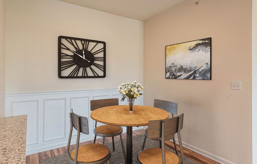 Knolls At West Oaks Apartments, 3443 Addicks Clodine Road, Houston, TX